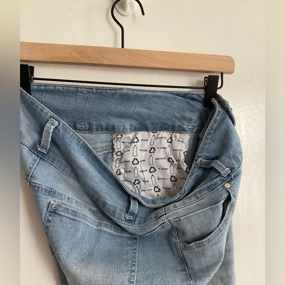 D.jeans with 3 buttons size 8 - Picture 6 of 6